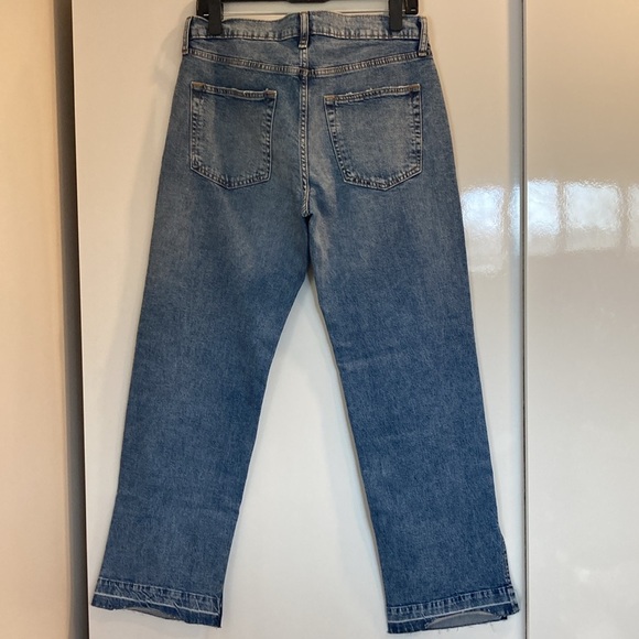 GAP 90’s Loose Mid Rise Jeans - Picture 9 of 15